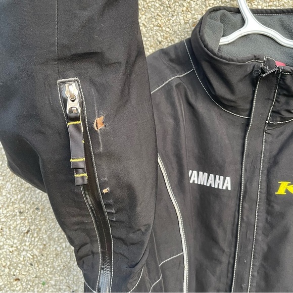 Klim Yamaha Woman’s Black Allure Snowmobile Jacket - GORE-TEX - Size Large - Picture 8 of 16